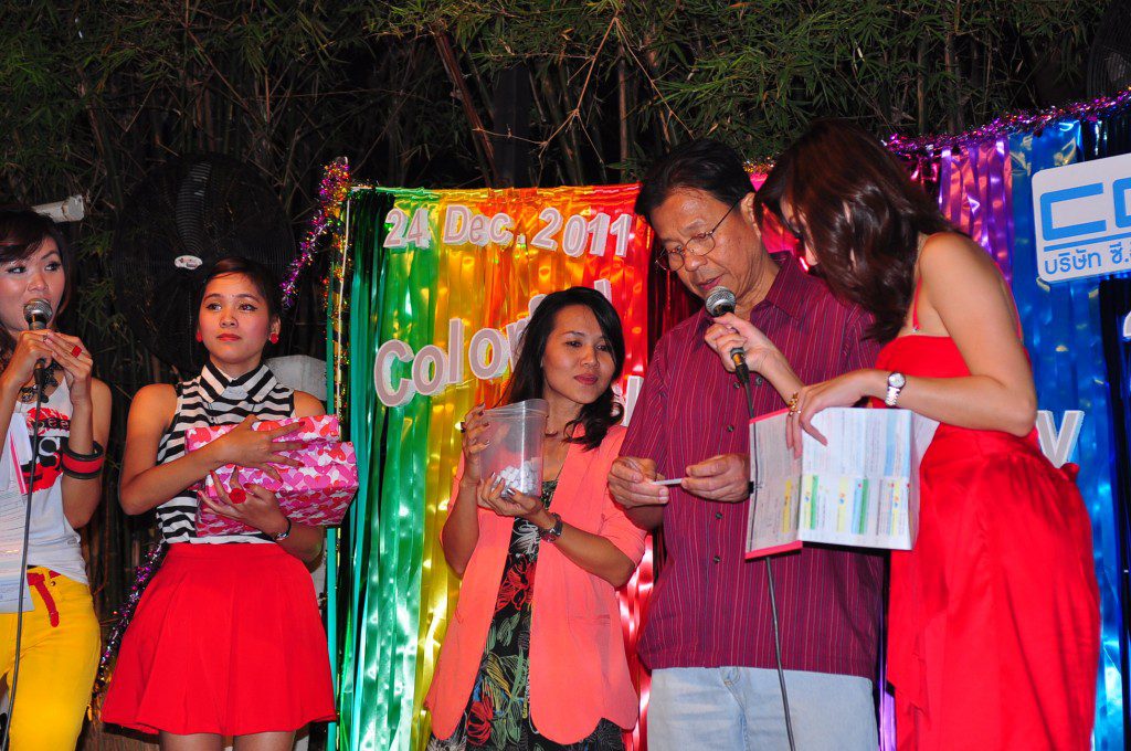 ces new year 2011_01