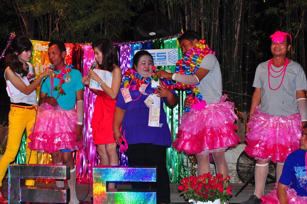 ces new year 2011_05