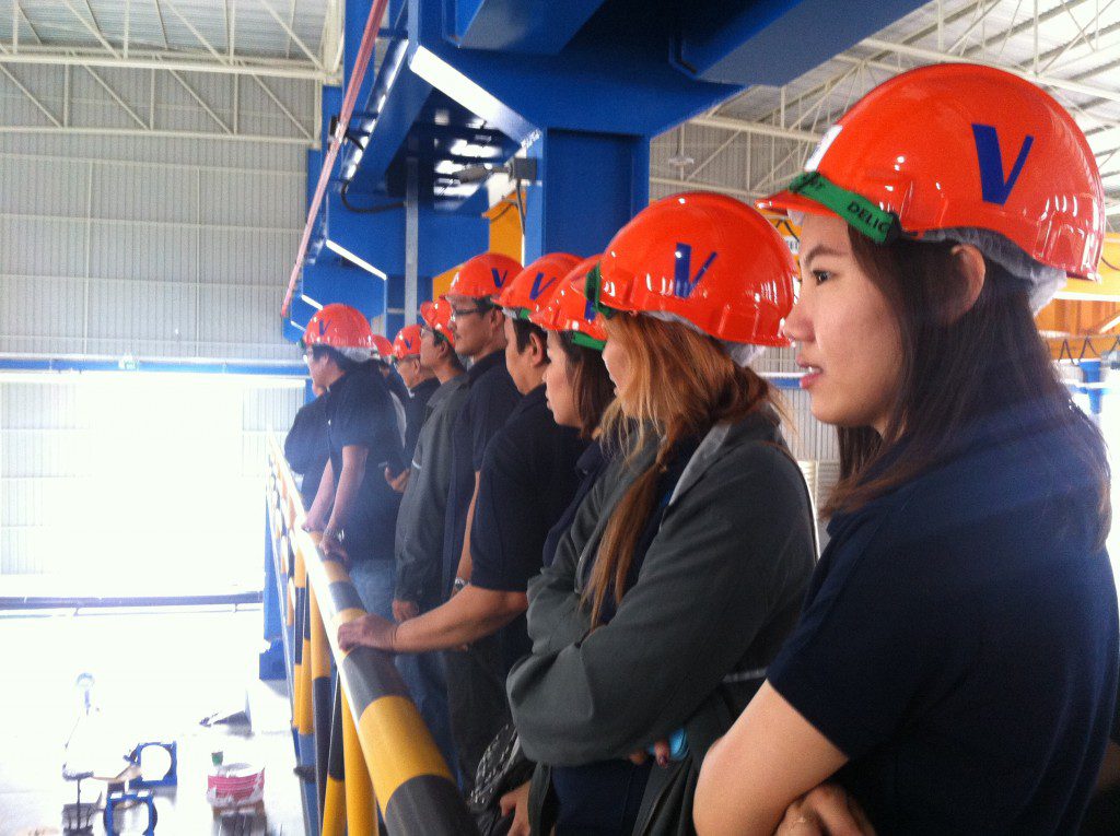 C.E.S.-ค้าเหล็กไทย-05